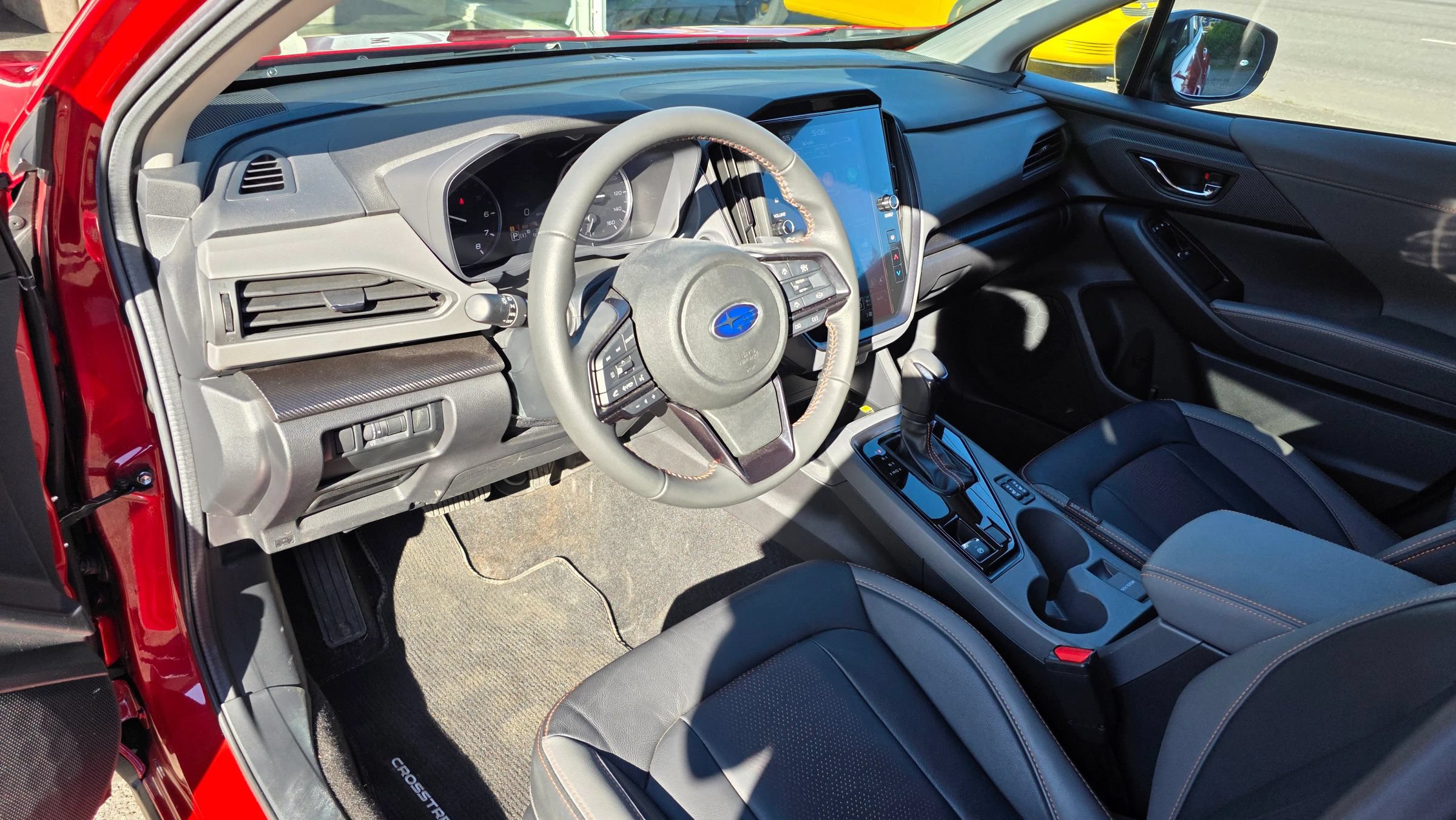 Used 2024 Subaru Crosstrek 2.5i Limited w/ Crosstrek Mirror Package AWD/4WD image 9