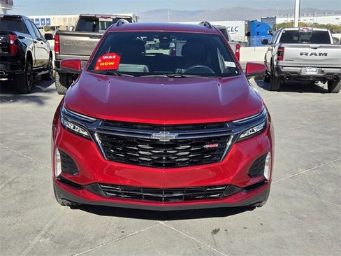 Used 2022 Chevrolet Equinox RS w/ RS Leather Package image 8