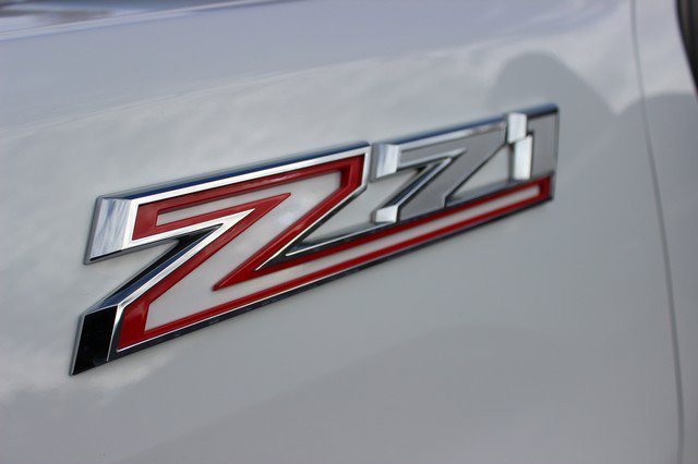 Used 2024 Chevrolet Silverado 2500 LT w/ Convenience Package AWD/4WD image 4