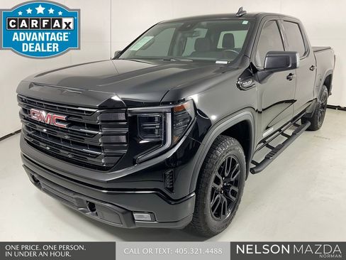 Used 2025 GMC Sierra 1500 Elevation AWD/4WD image 1
