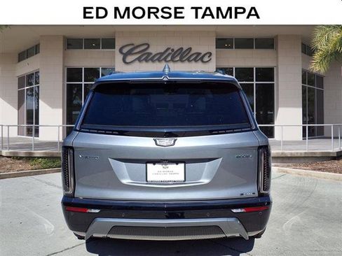 New 2026 Cadillac Vistiq Sport image 4