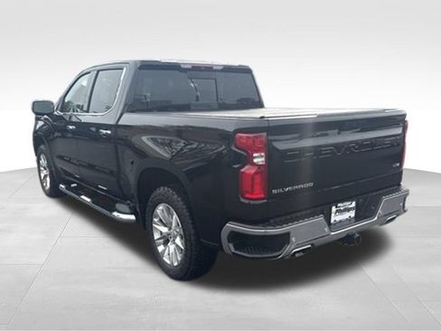 Used 2019 Chevrolet Silverado 1500 LTZ w/ LTZ Premium Package AWD/4WD image 5