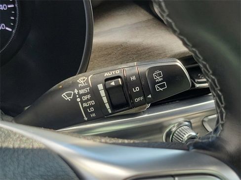 Certified 2021 Kia Telluride SX w/ SX Prestige Package image 15