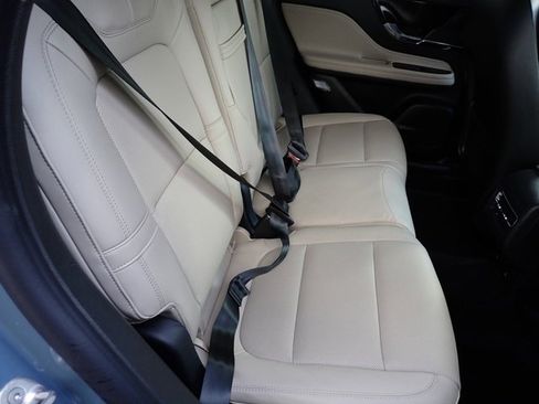 New 2026 Lincoln Corsair Premiere image 14