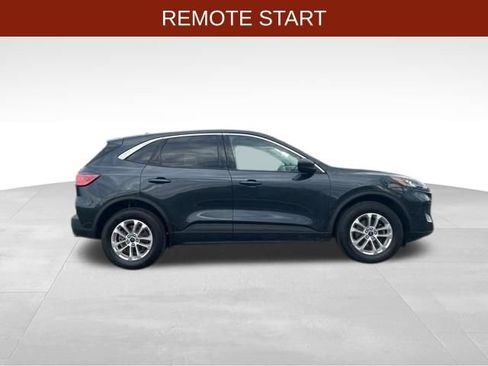 Used 2022 Ford Escape SE w/ Cold Weather Package AWD/4WD image 8