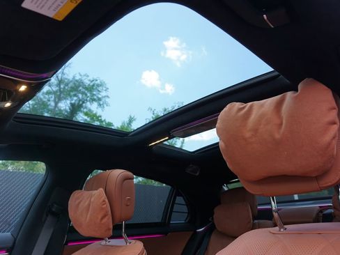 Used 2025 Mercedes-Benz S 580 4MATIC Sedan image 12