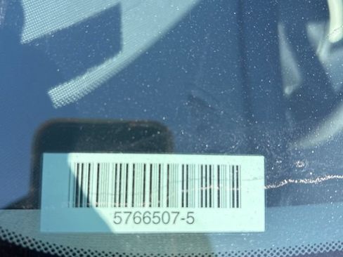 Used 2025 Hyundai Kona SEL FWD image 2