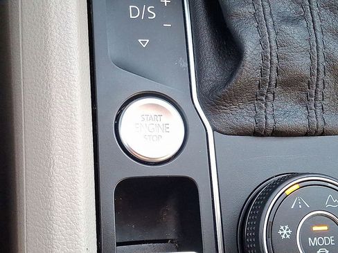 Used 2019 Volkswagen Atlas SE image 22