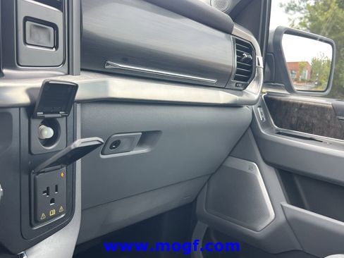 Used 2021 Ford F150 Lariat w/ Equipment Group 502A High AWD/4WD image 12