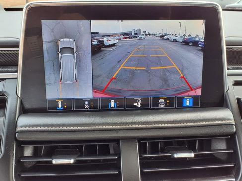 Used 2021 GMC Yukon AT4 w/ AT4 Premium Plus Package image 22