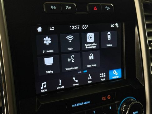 Used 2017 Ford F250 Lariat image 53