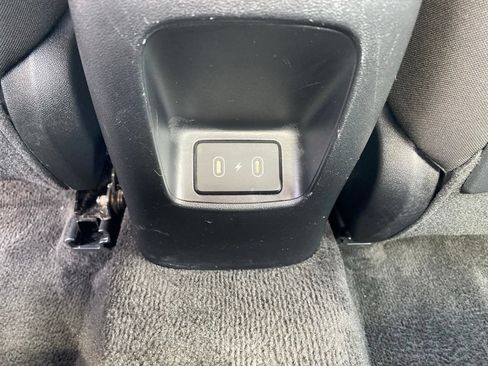 Used 2024 Hyundai Elantra SEL FWD image 23