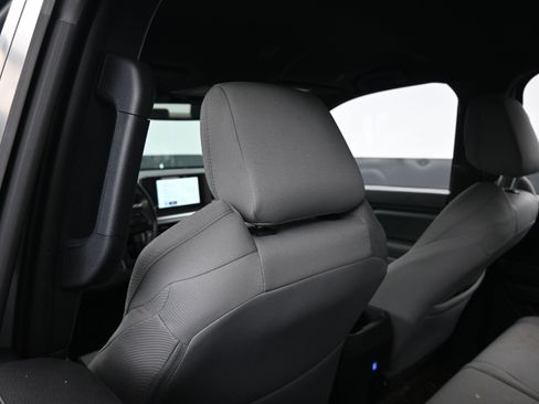 Certified 2025 Toyota Tacoma SR5 image 20