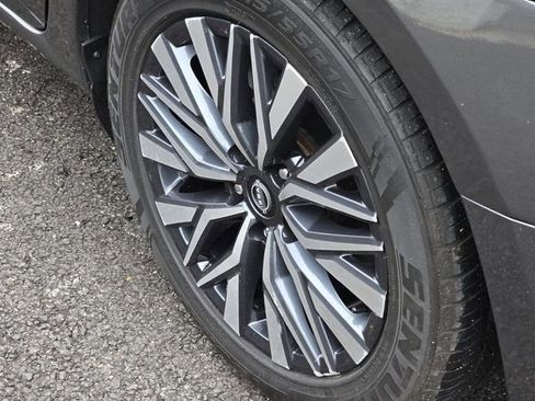 Used 2025 Nissan Altima 2.5 SV FWD image 7