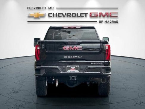 New 2026 GMC Sierra 3500 Denali w/ Denali Reserve Package image 4