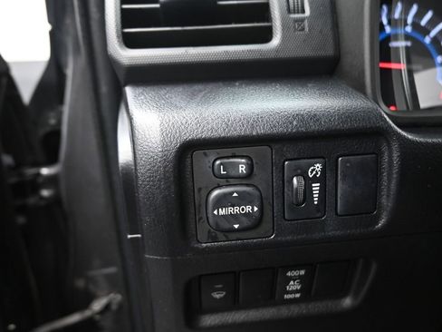 Used 2019 Toyota 4Runner SR5 Premium RWD image 9