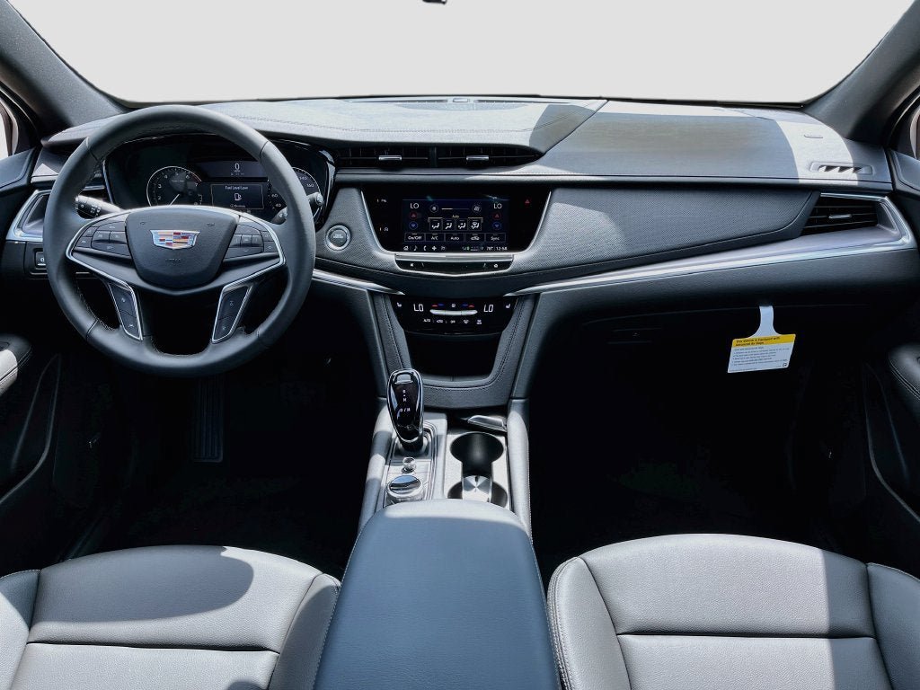 New 2026 Cadillac XT5 Luxury AWD/4WD image 28