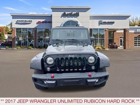 Used 2017 Jeep Wrangler Unlimited Rubicon AWD/4WD image 3
