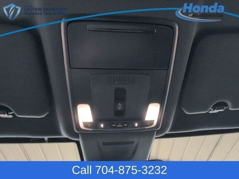 Used 2025 Honda CR-V Sport image 32