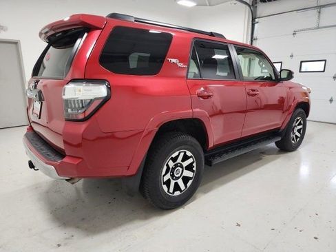 Certified 2024 Toyota 4Runner TRD Off-Road Premium image 12