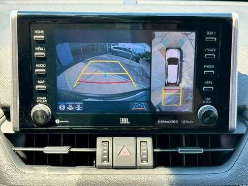 Used 2019 Toyota RAV4 Limited AWD/4WD image 27