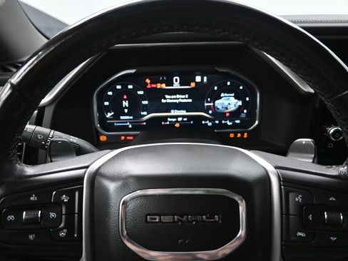 Used 2023 GMC Sierra 1500 Denali w/ Denali Reserve Package AWD/4WD image 16