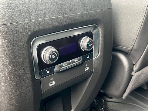 Used 2024 Chevrolet Tahoe High Country w/ Premium Package image 13