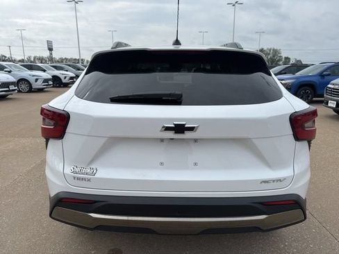 New 2026 Chevrolet Trax ACTIV w/ Driver Confidence Package FWD image 4