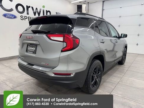 Used 2023 GMC Terrain AT4 image 5