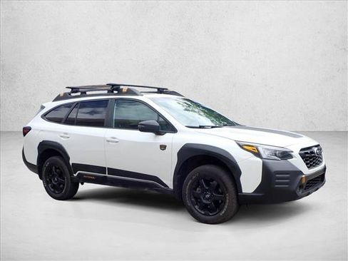 Used 2022 Subaru Outback Wilderness AWD/4WD image 6