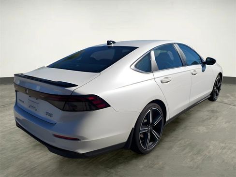 Certified 2023 Honda Accord Sport image 3