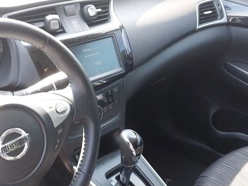 Used 2019 Nissan Sentra SV FWD image 7