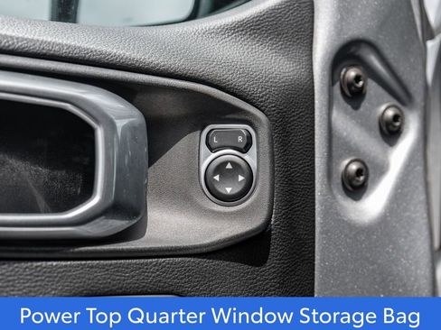 Used 2020 Jeep Wrangler Unlimited Sahara AWD/4WD image 17
