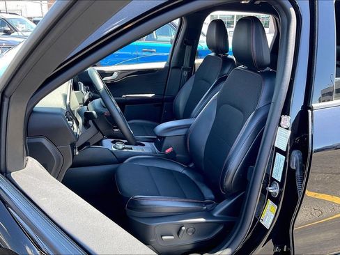 Used 2025 Ford Escape ST-Line AWD/4WD image 24