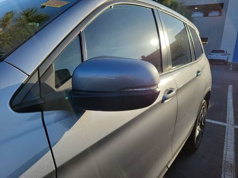 Used 2023 Honda Passport EX-L image 6