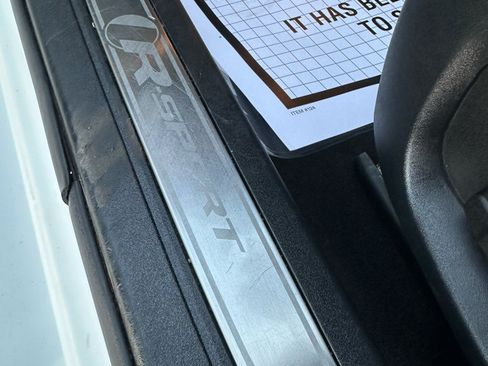 Used 2016 Jaguar XF R-Sport image 20