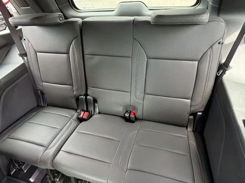 New 2026 Chevrolet Tahoe Z71 w/ Comfort Package AWD/4WD image 19