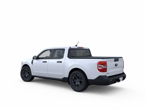New 2025 Ford Maverick XLT w/ Equipment Group 301A AWD/4WD image 5