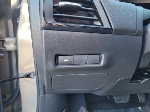 New 2026 Nissan Sentra SV image 19