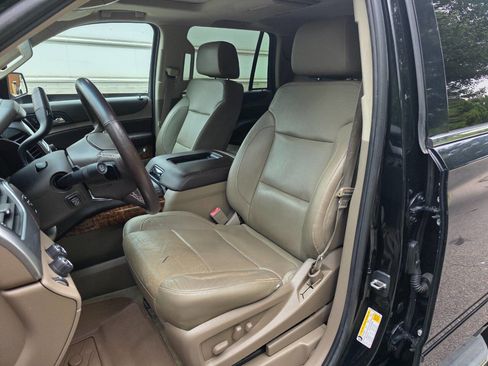 Used 2015 Chevrolet Tahoe LTZ image 14