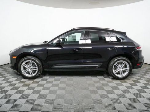 New 2026 Porsche Macan image 2