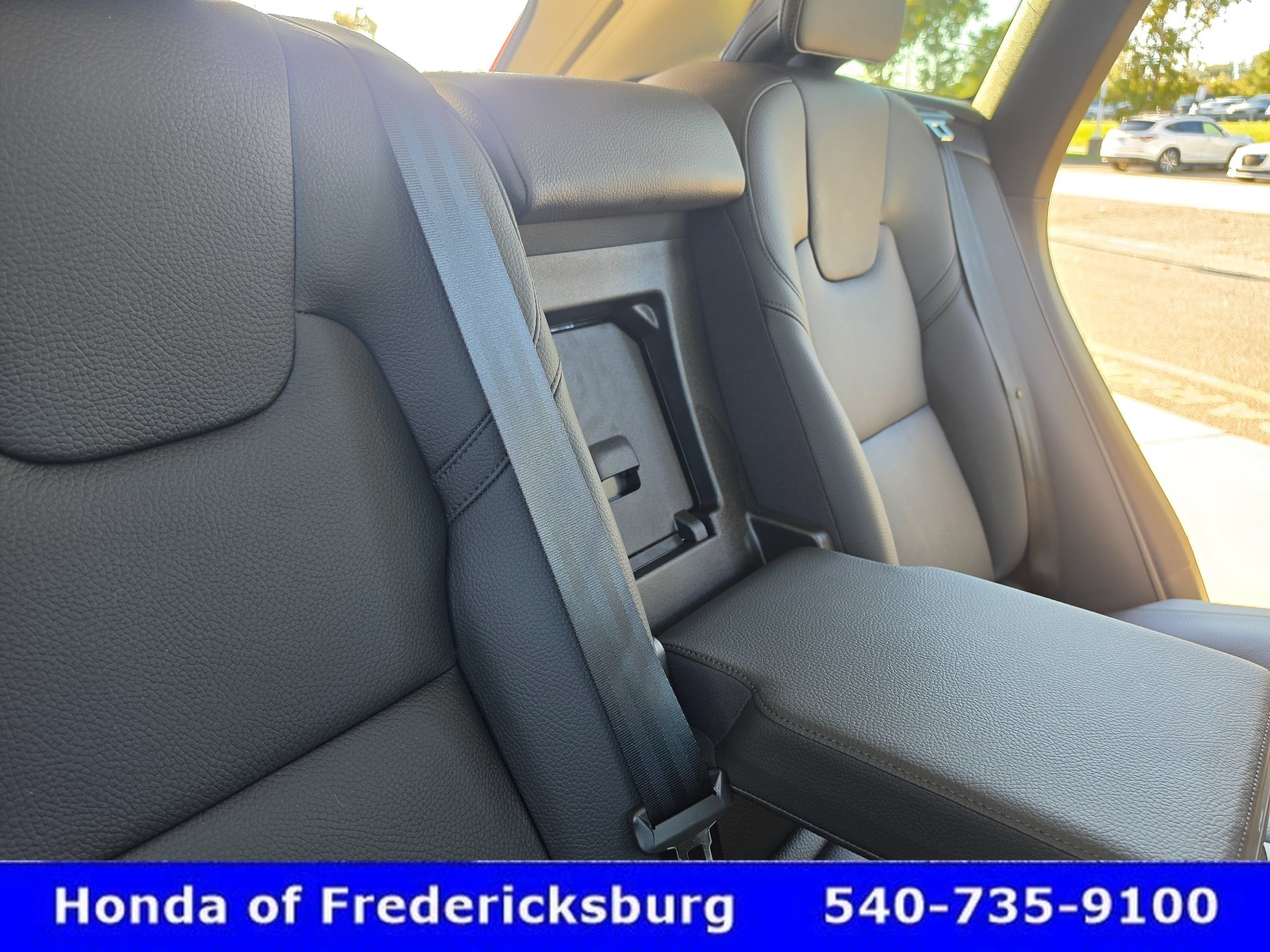 Used 2025 Volvo XC60 T8 Plus w/ Protection Package Premier AWD/4WD image 27