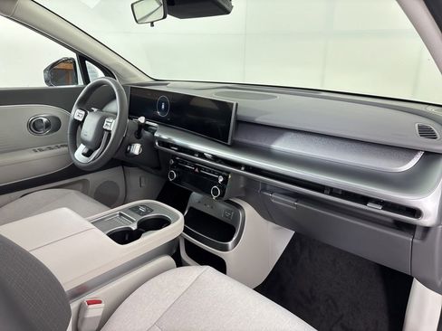 New 2026 Hyundai Ioniq 9 S image 14