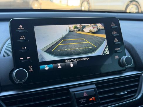 Used 2021 Honda Accord Sport image 14