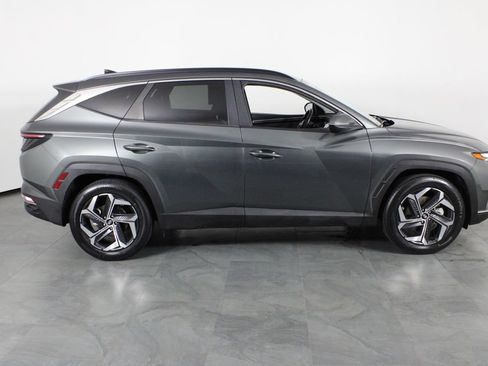 Used 2022 Hyundai Tucson SEL w/ Convenience + Premium Package FWD image 10