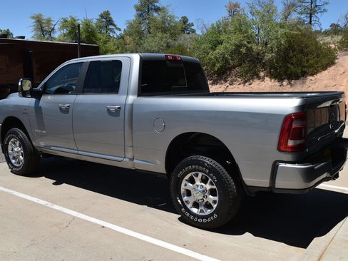 Used 2024 RAM 2500 Laramie AWD/4WD image 41
