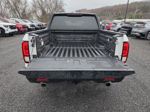 Used 2023 Honda Ridgeline Sport image 7