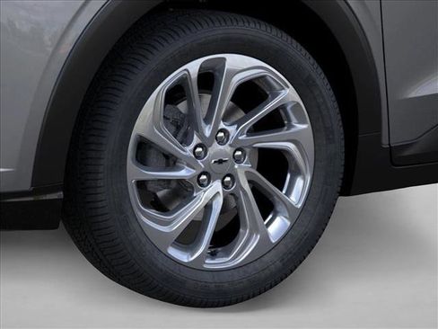 New 2027 Chevrolet Bolt LT FWD image 9
