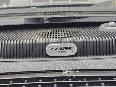 Used 2018 RAM 2500 Laramie image 12