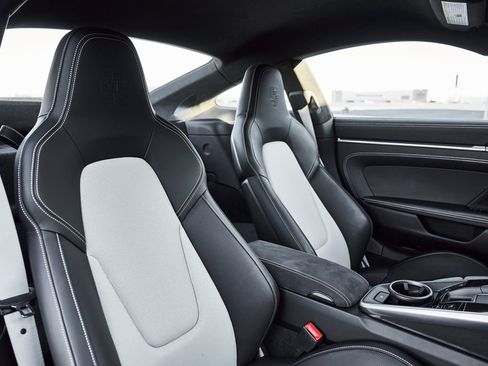 Used 2023 Porsche 911 Turbo S image 40